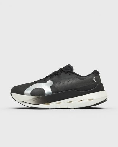 On Cloudboom Max, black