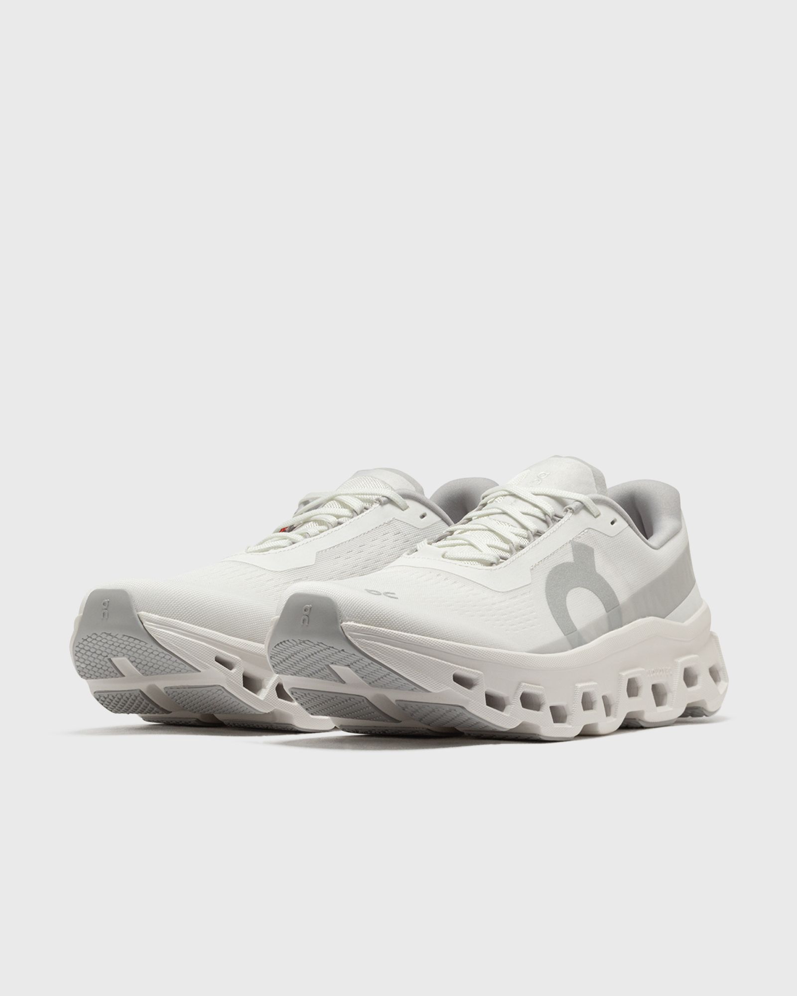 On Running Cloudmonster 1 nouveauté