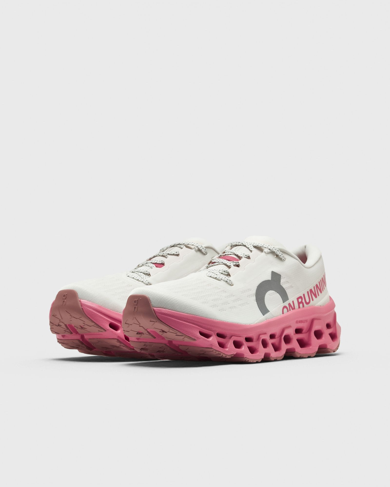 On Running Cloudmonster pink|white