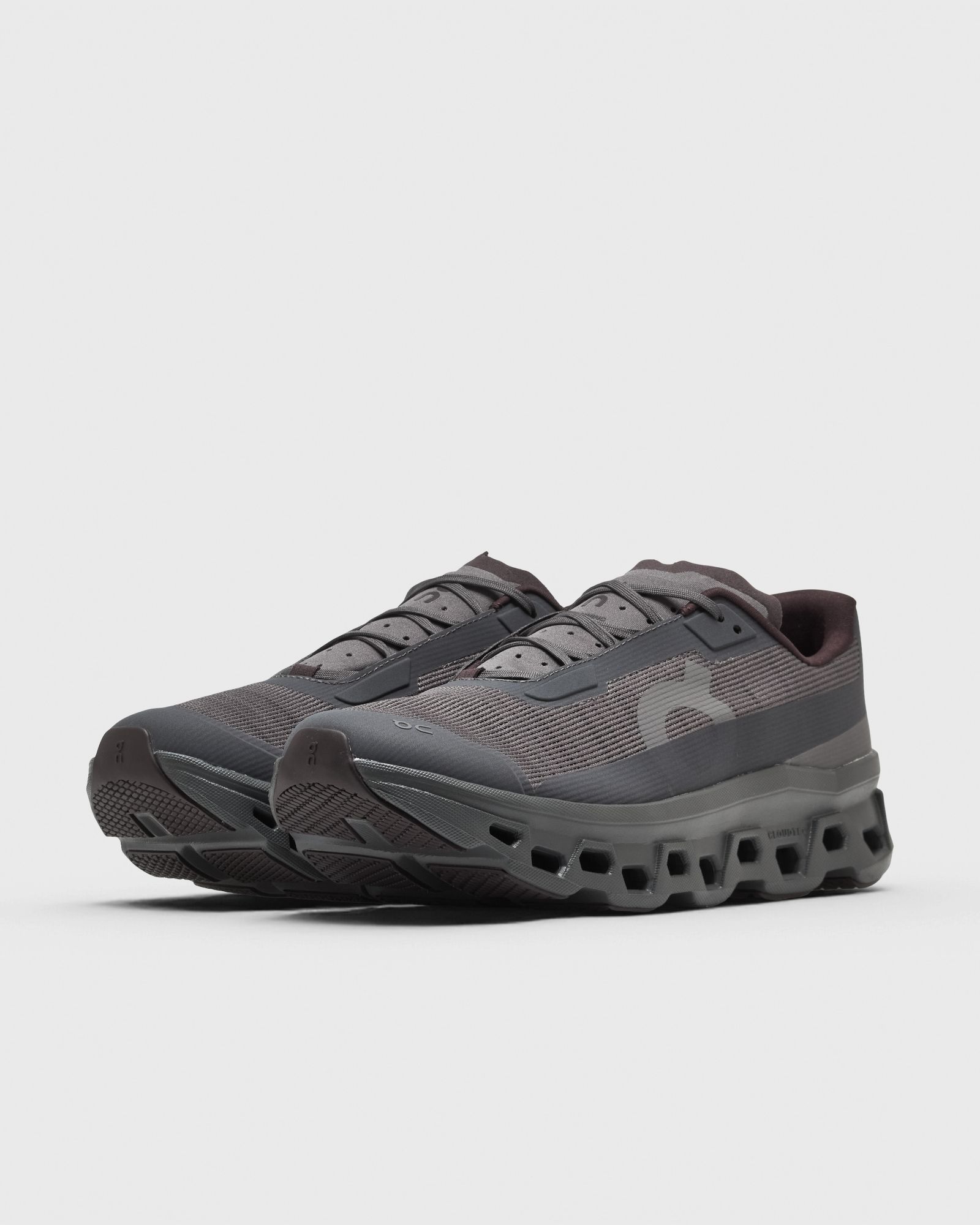 On Running Cloudmonster Void grey