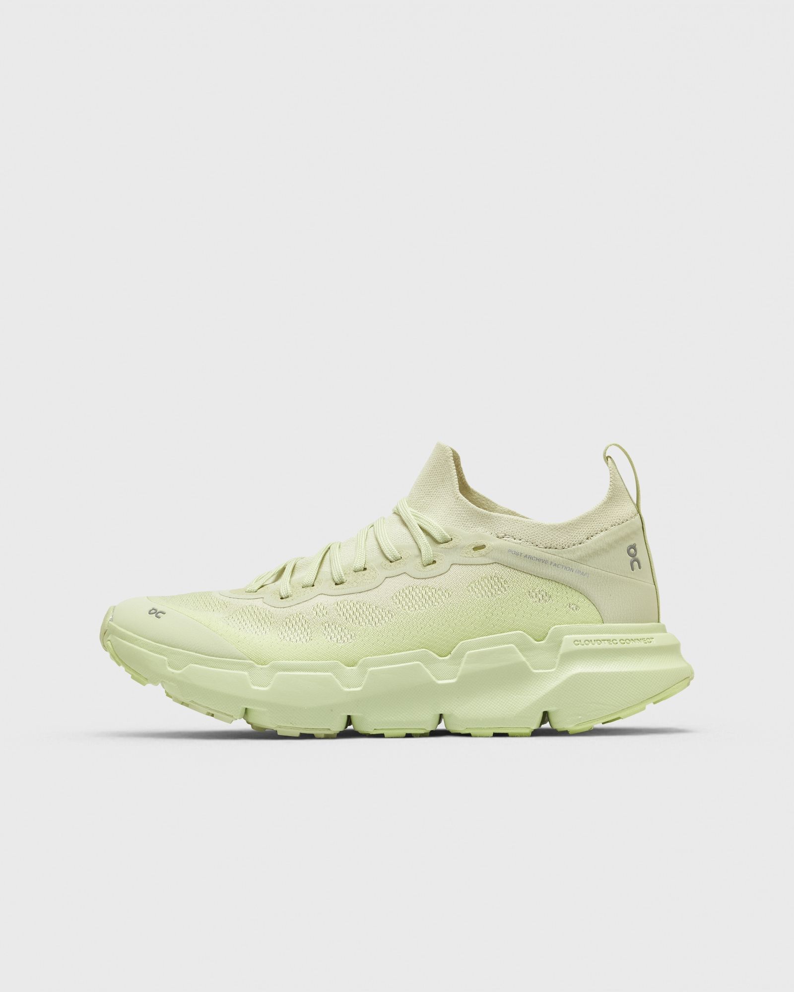 On Cloudsoma PAF, green