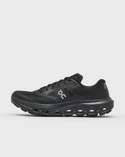On Cloudvista 3, black
