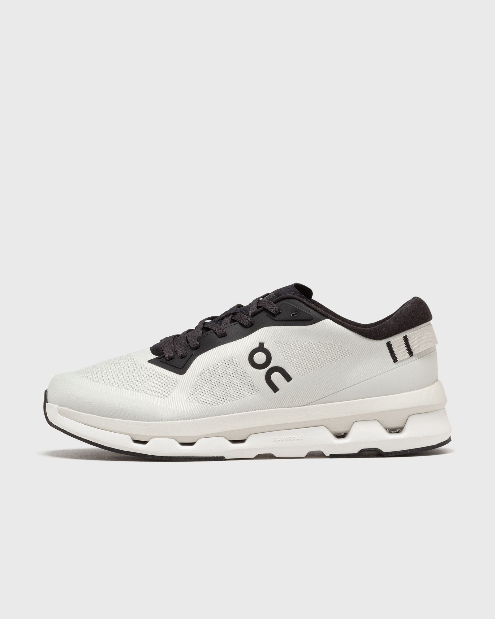 On Running Cloudzone prix pas cher