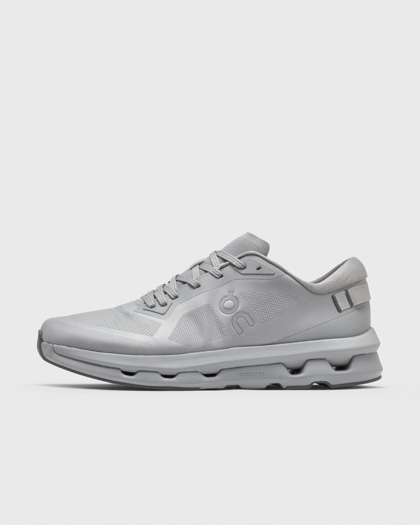 On Running Cloudzone grey