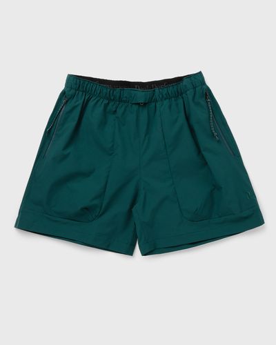 Peak Performance Outdoor Cargo Shorts, green