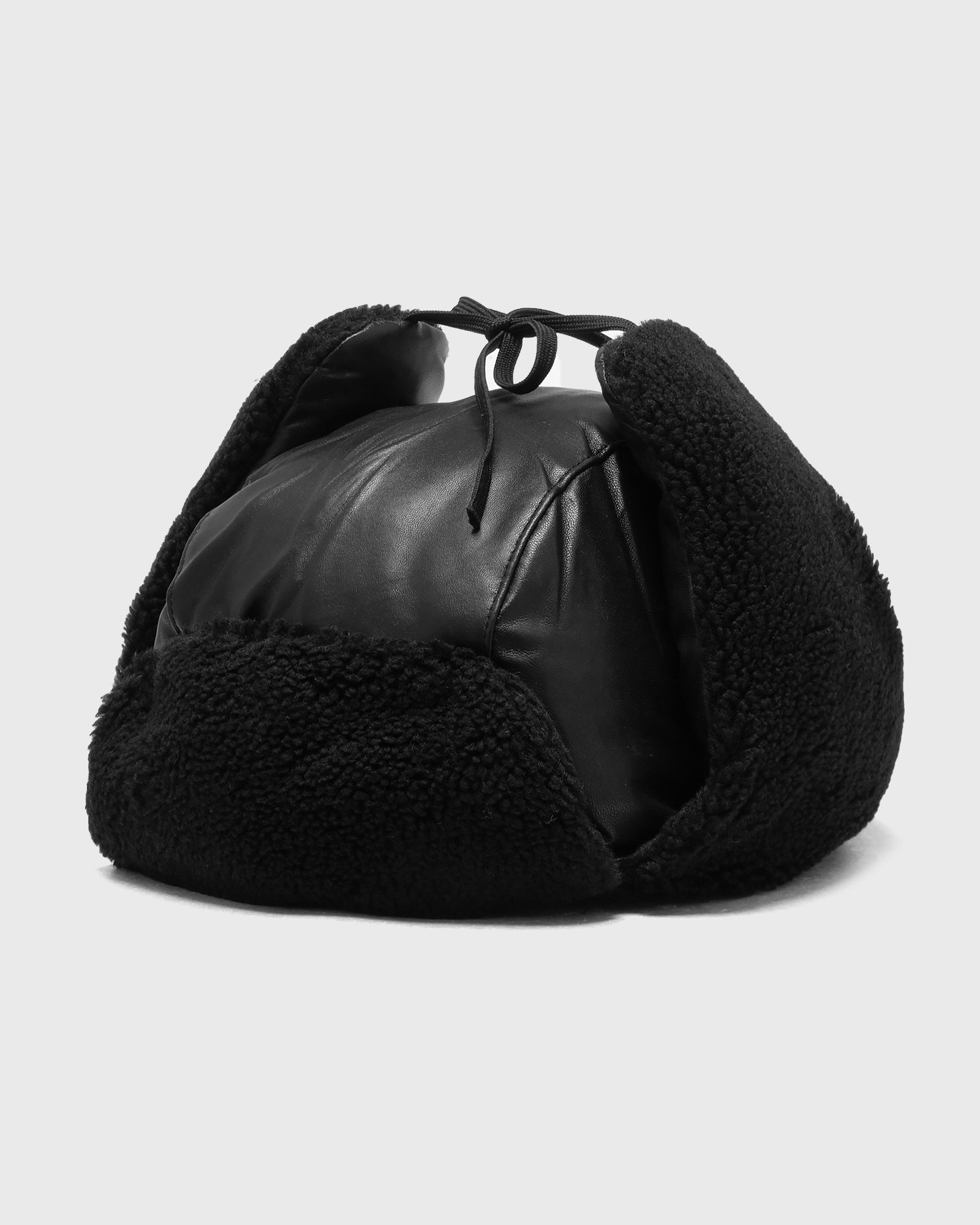 Rough. PADDED LEATHER SHAPKA, black