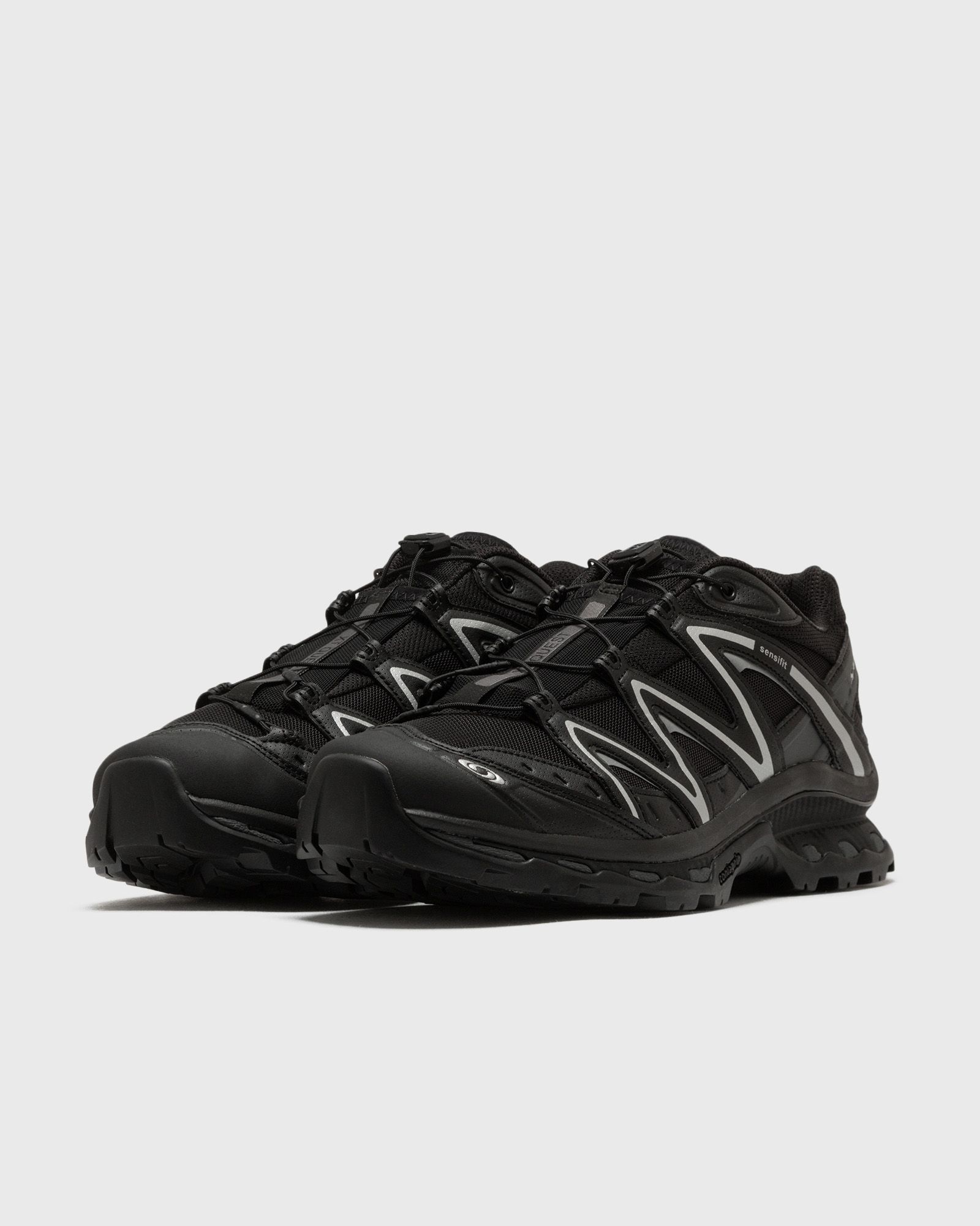 Salomon XT-QUEST black