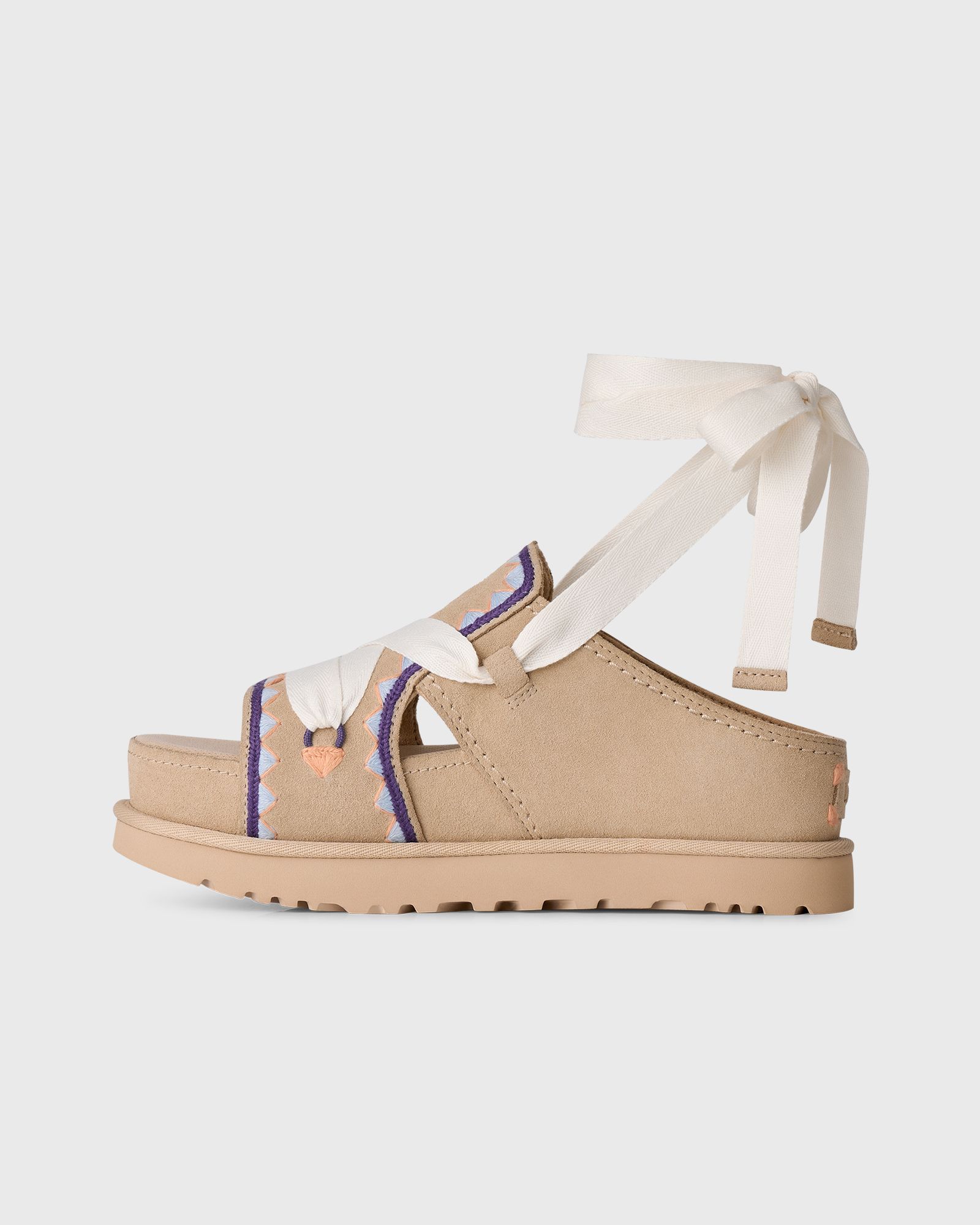 Ugg W GOLDENSTAR HI ARTISTITCH, beige