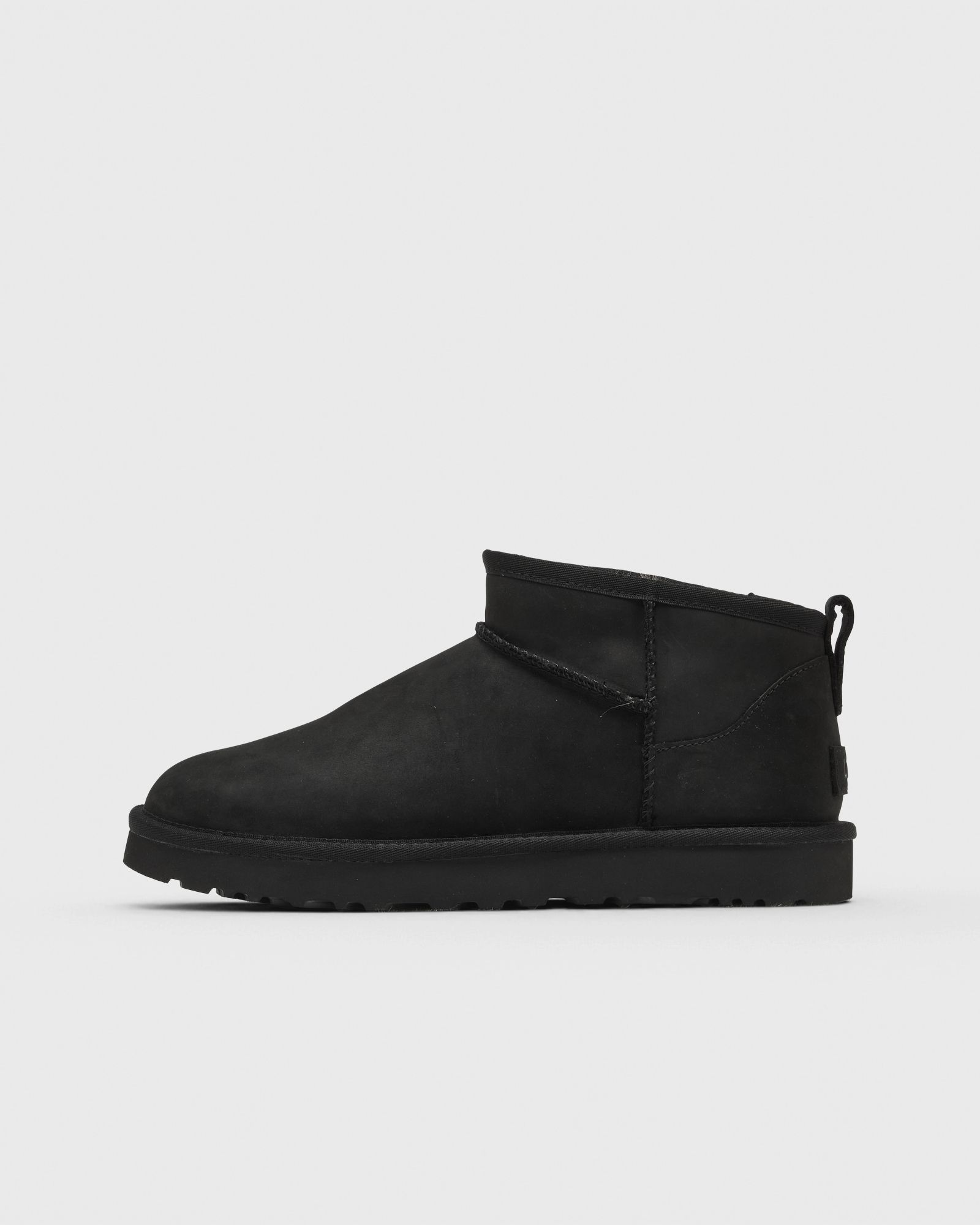 Ugg WMNS CLASSIC ULTRA MINI NUBUCK, black