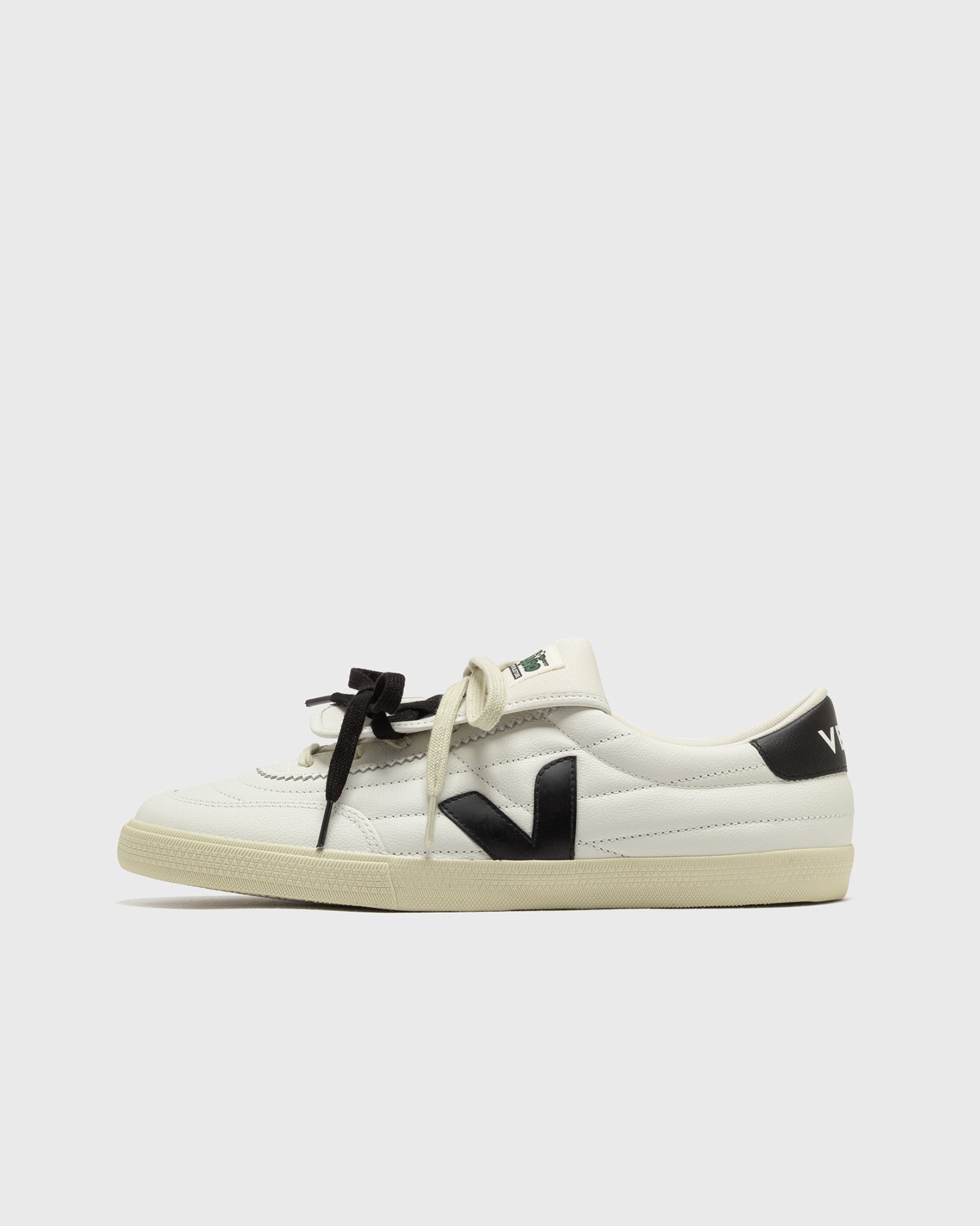 Veja X MAGLIANO LEATHER, white