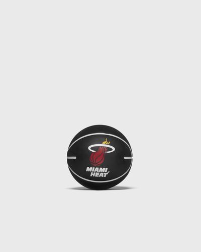 Wilson MINI NBA DRIBBLER BASKETBALL MIAMI HEAT, black