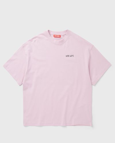 WRSTBHVR STUDIO V14 TEE, pink